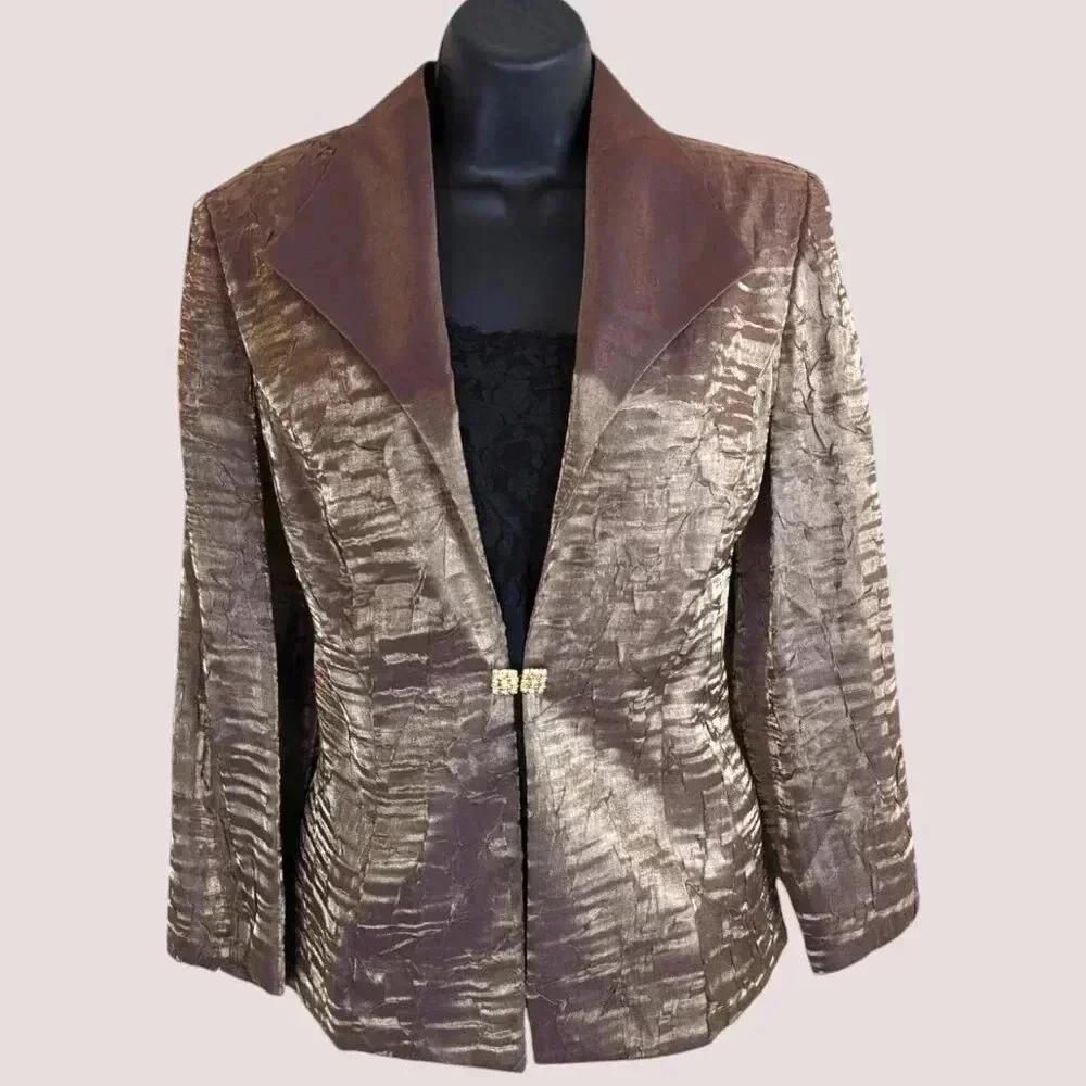 V. Oblique Duo Tone Sheen Blazer